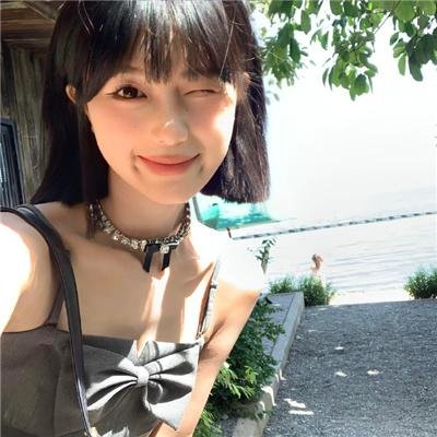 白奶牛之歌